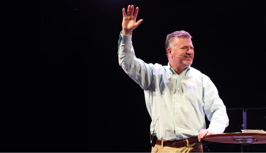 Pastor Virgil Teaching at Eastside CC_sm